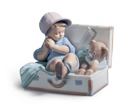 Lladro статуэтка "Мальчик в чемодане"