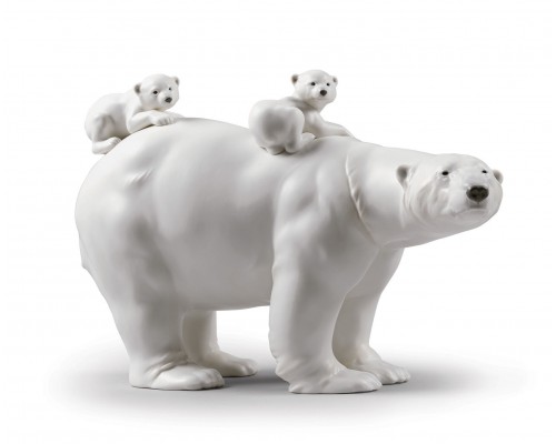 Lladro статуэтка "Медведица медвежатами"